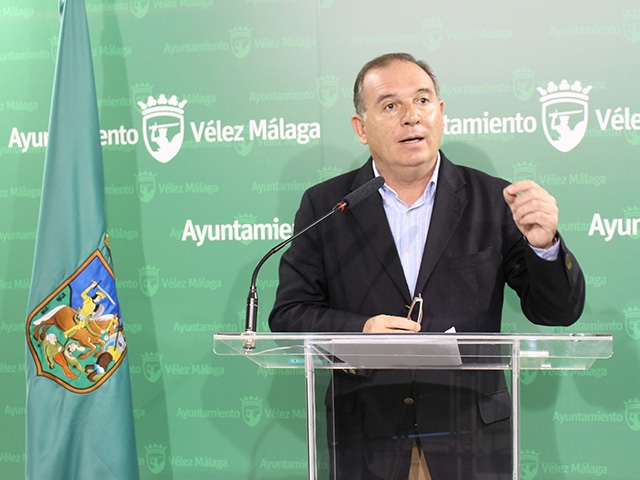 El alcalde de Vélez Málaga, Francisco Delgado Bonilla