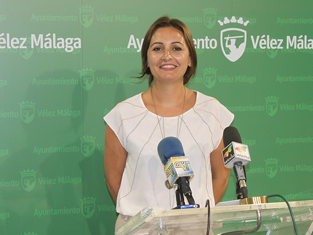 La concejal de Turismo, Rocío Ruiz, en rueda de prensa.