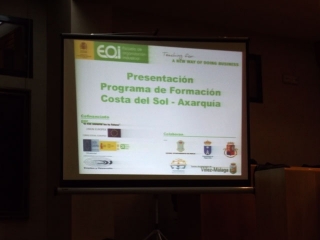 Se presenta en el Salón de Plenos del Ayuntamiento de Vélez-Málaga el ambicioso programa de la EOI "Formación hacia la excelencia y la competitividad empresarial de los sectores agroalimentario, turístico y artesanal"